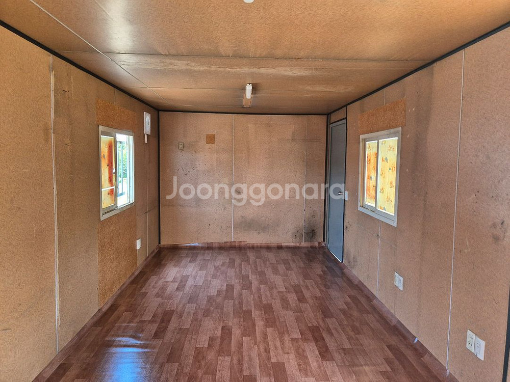 3*7 중고컨테이너 문2개 바닥덧방 170만원--4