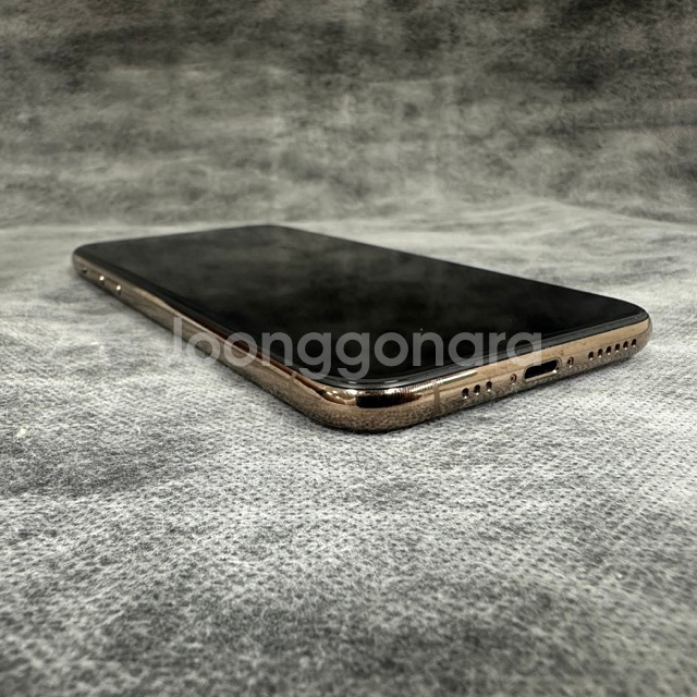 아이폰xs 64GB 골드--7