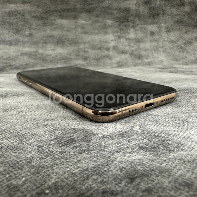 아이폰xs 64GB 골드--5