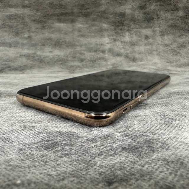 아이폰xs 64GB 골드--4
