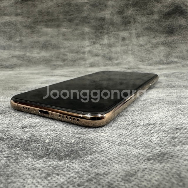 아이폰xs 64GB 골드--7