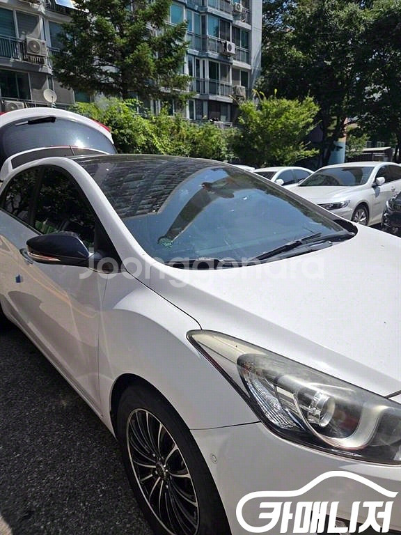[현대]뉴 i30 1.6 VGT 익스트림 (5인승) #--1