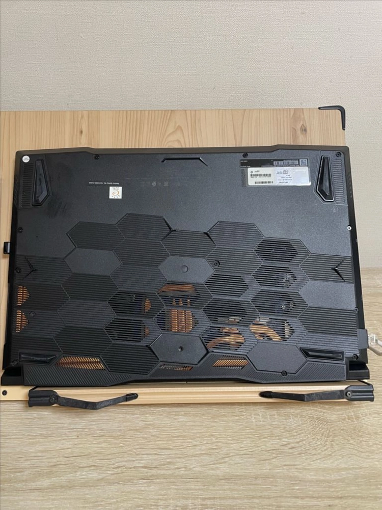 MSI GF76 a12ue i7 12650H 이미지