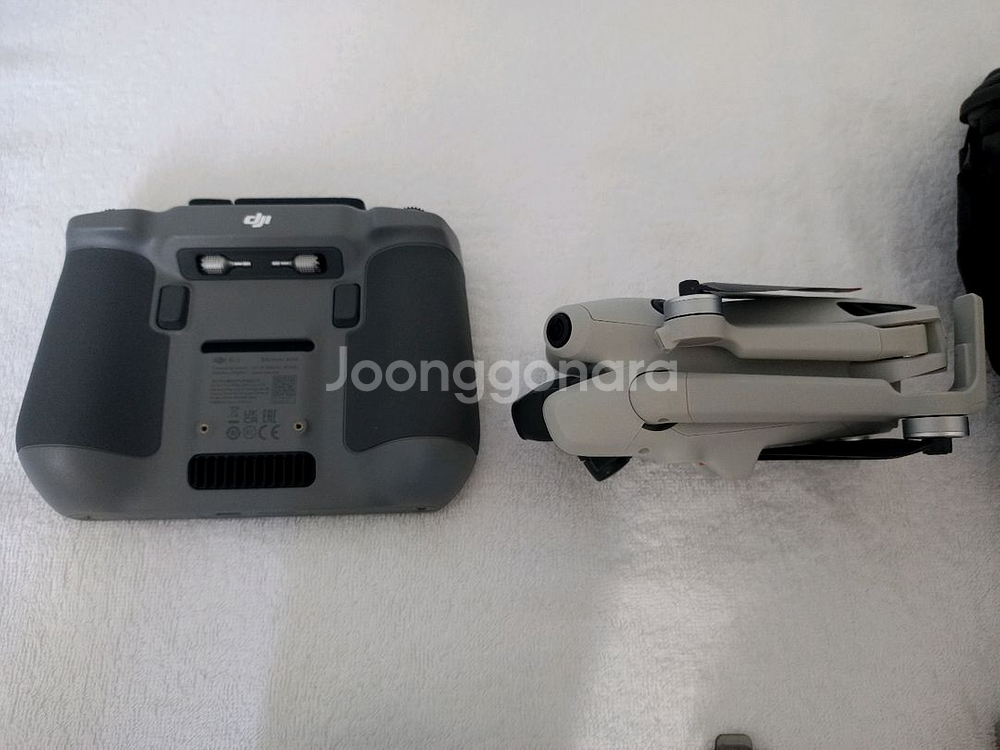 dji 매빅 미니4프로 rc2 플라이모어콤보 팝니다--1