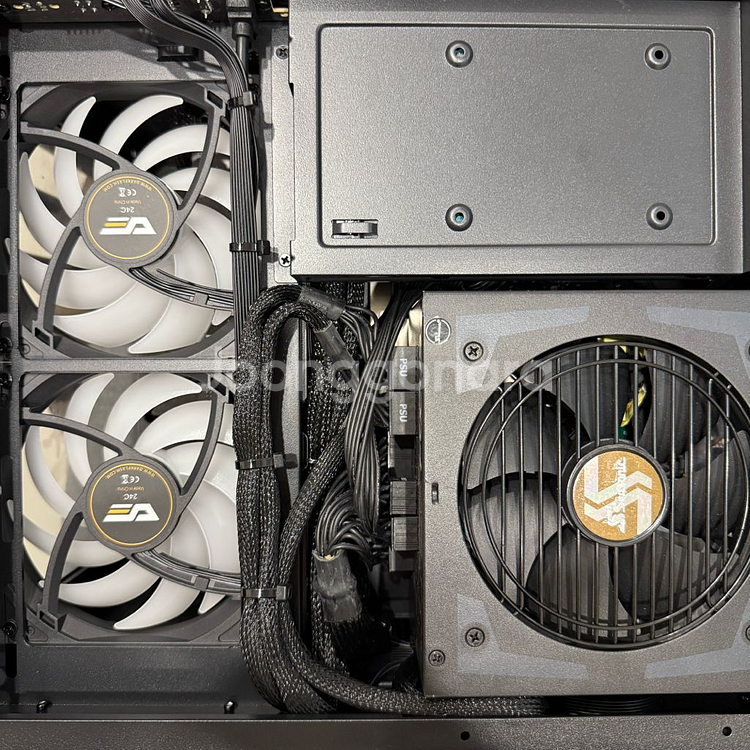 라이젠7600 RTX3070 32GB 고사양 게이밍--3