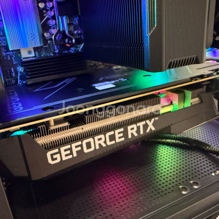 라이젠7600 RTX3070 32GB 고사양 게이밍--7