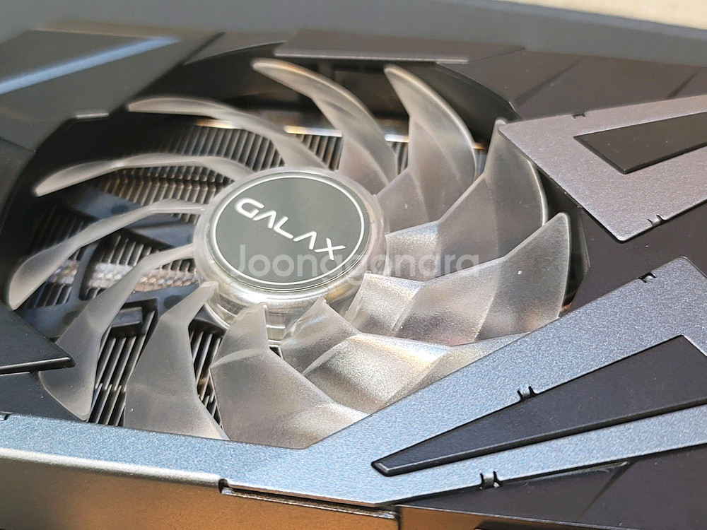 갤럭시 RTX 3070 그래픽 카드 팝니다 성남.분--3