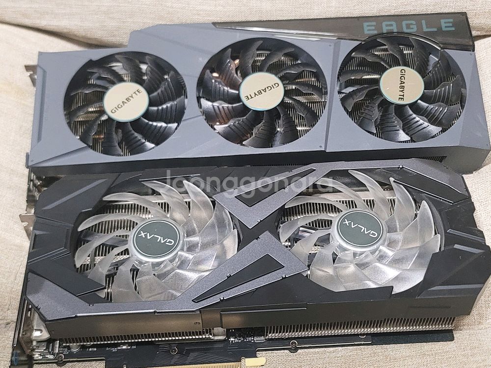 갤럭시 RTX 3070 그래픽 카드 팝니다 성남.분--8