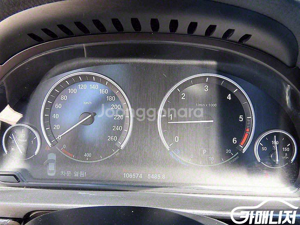 [BMW]5시리즈 (F10) 520d #앱특가--6