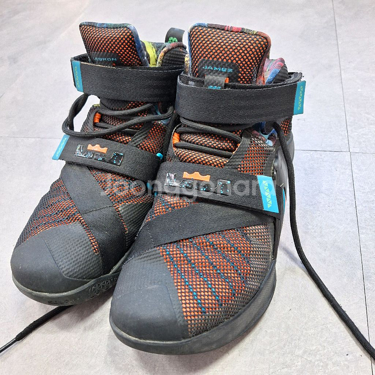 나이키 르브론 솔져9 OKC 농구화 265--0