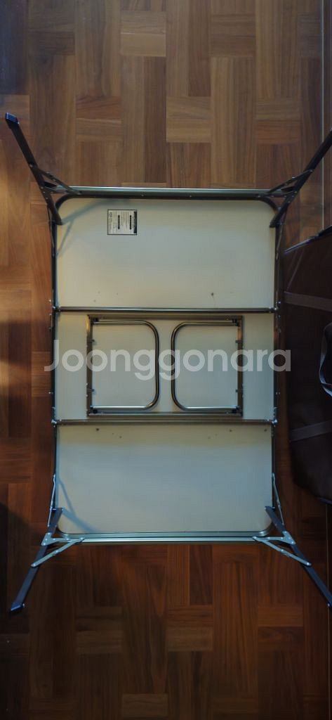 (미사용) 3폴딩 슬림 캠핑 테이블--5