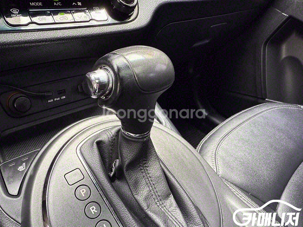[기아]스포티지 R 2WD TLX 최고급형 (5인승)--9