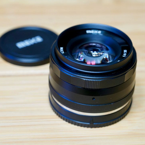 메이케 MEIKE 35mm f1.4 소니 마운트 민트