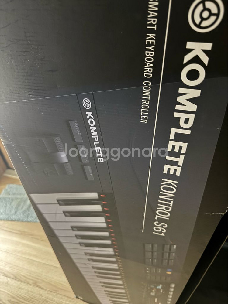 NI Komplete Kontrol S61 판매--1