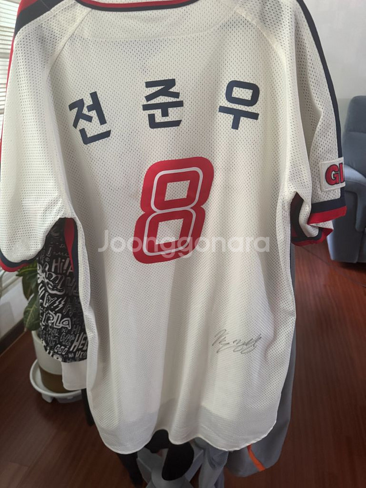 롯데 자이언츠 전준우 올드 홈 유니폼 팝니다 (사인o)--1