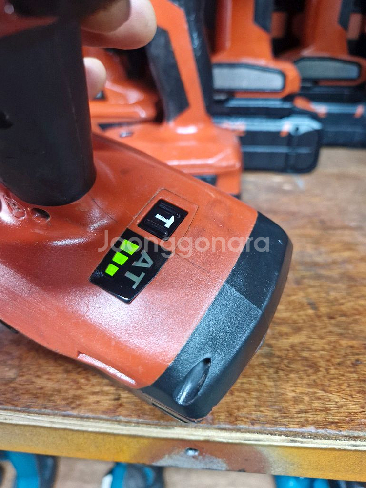 [HILTI]힐티충전임팩렌치 SIW6AT A22 깔끔한--2