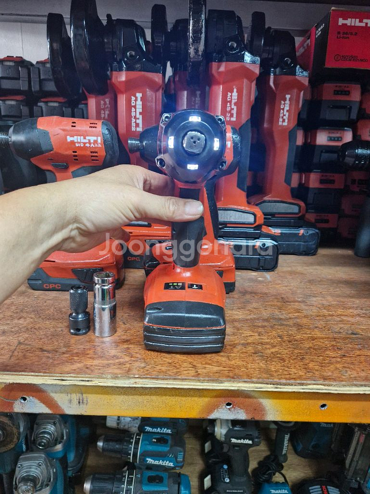 [HILTI]힐티충전임팩렌치 SIW6AT A22 깔끔한--1