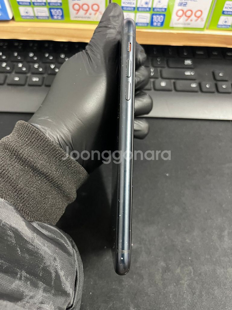 아이폰Xr 128G 블랙 A급!--5