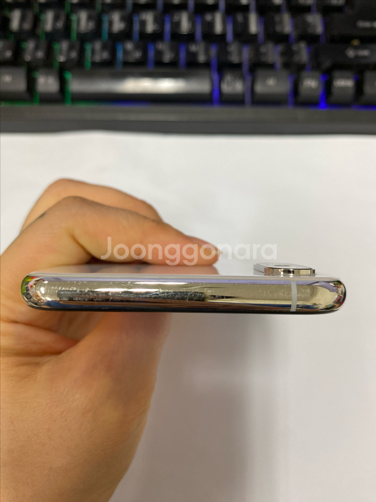 아이폰XS 실버 액정SS급 64GB 무잔상 인스타--3