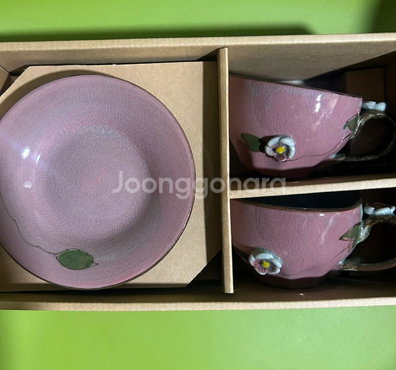 분홍 찻잔 세트--0