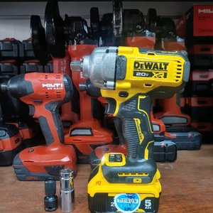 디월트충전임팩렌치 DCF892 디지탈속도조절 미드토크임