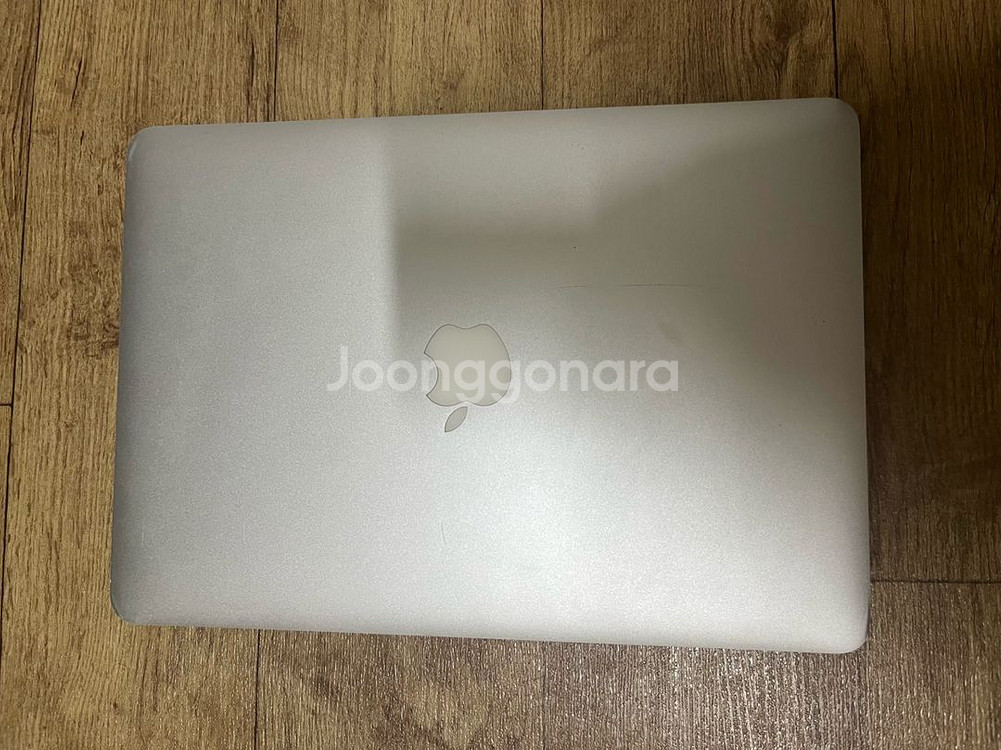 맥북 에어 13-inch Mid 2011 영상 부품용--0