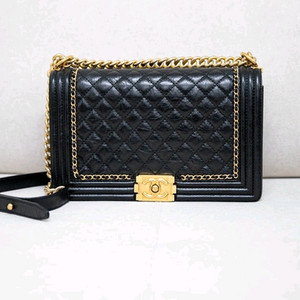 샤넬 보이백 라지 금장 램스킨.한정판