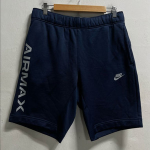 32-33 나이키 기능성 스판 밴딩 반바지