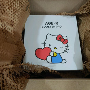 메디큐브 부스터프로 헬로키티 박스미개봉 새상품(택포)