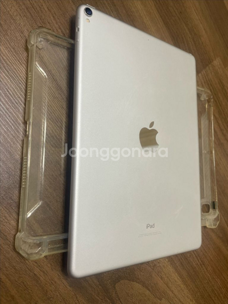 아이패드 프로 10.5 64기가--4