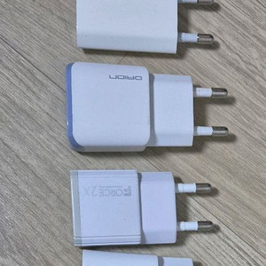 충전기, 8핀/5핀 케이블