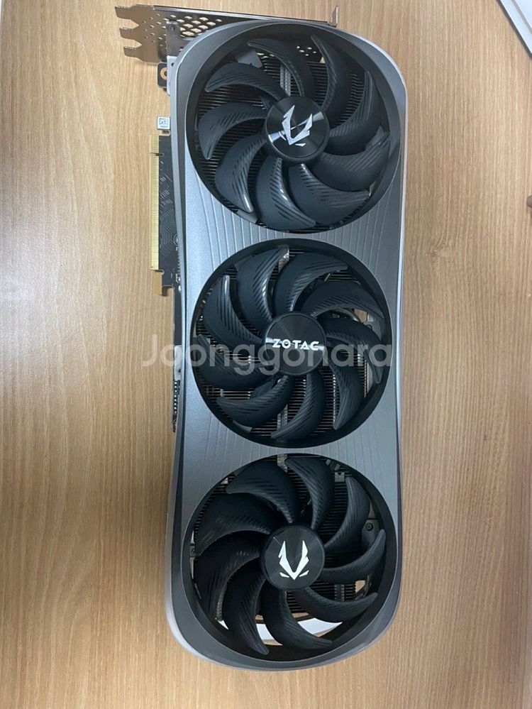 RTX 4080 AMP--0
