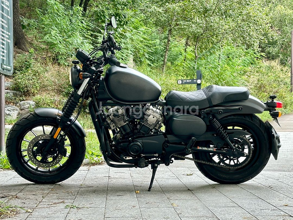 신차급 풀옵션 아퀼라300 저렴하게 판매합니다--1