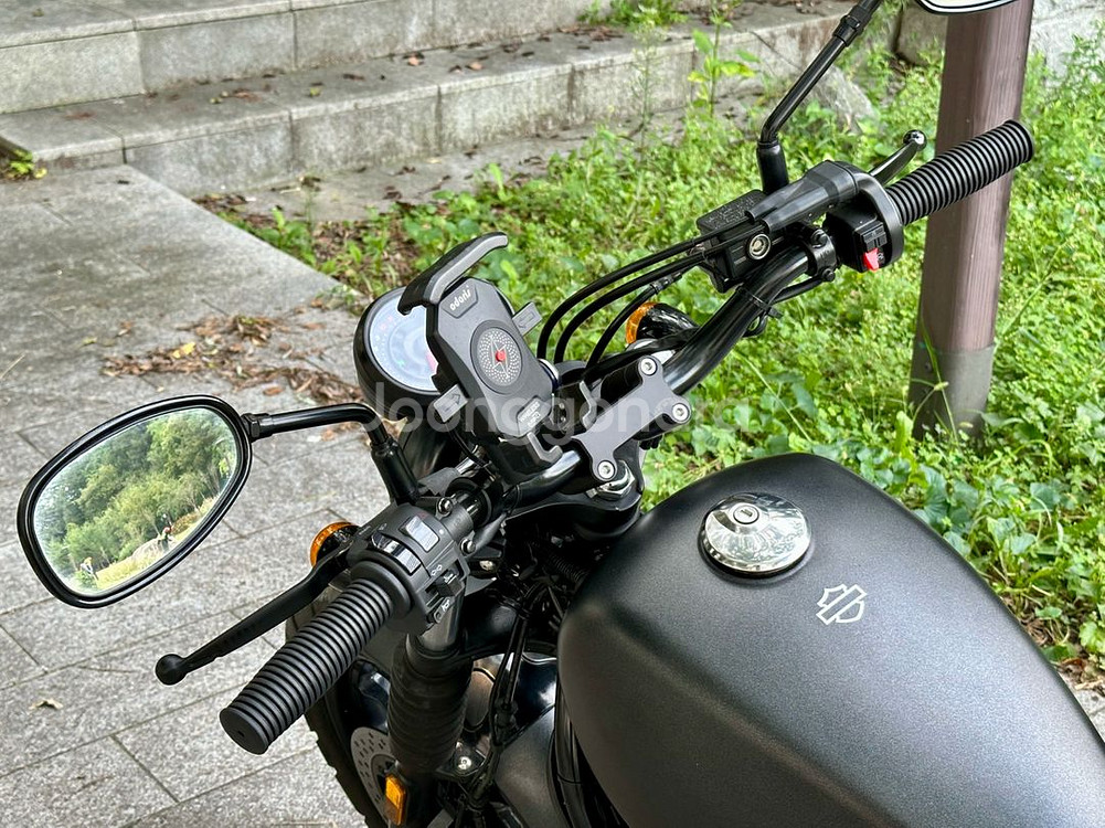 신차급 풀옵션 아퀼라300 저렴하게 판매합니다--4