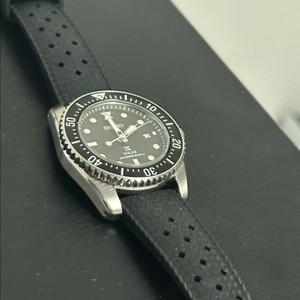 세이코 솔라다이버 sne573p1