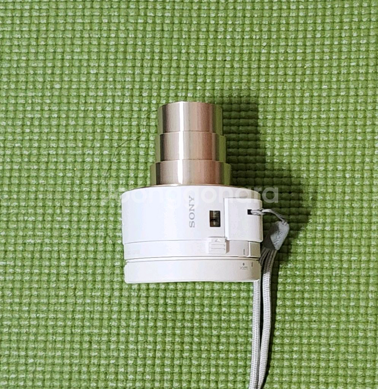 소니 카메라 사이버샷 QX10 팝니다.--5
