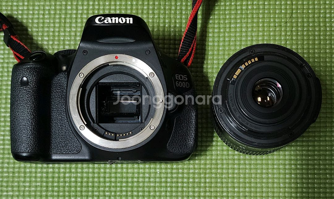 캐논 카메라 dslr 600d와 18-55mm 렌즈--6