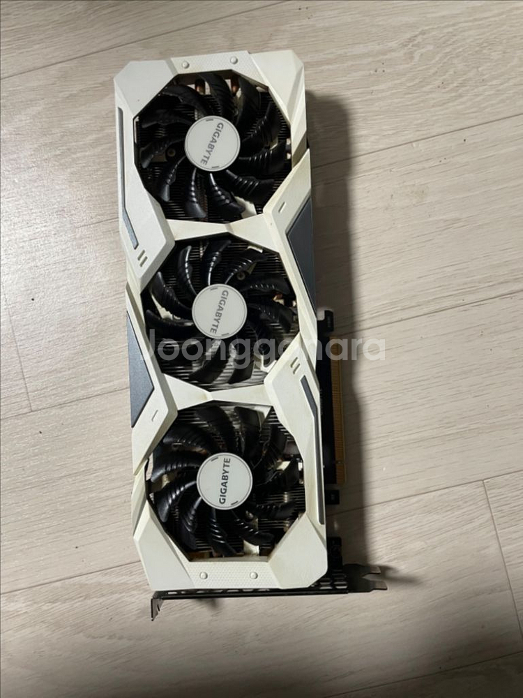 기가바이트 rtx2070--0