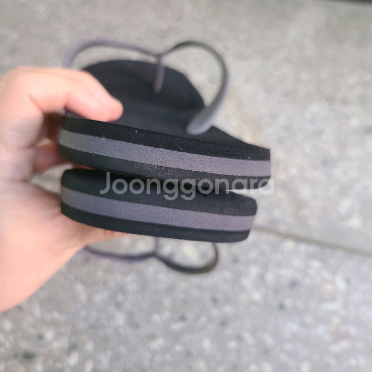 언더아머 쪼리 260--4