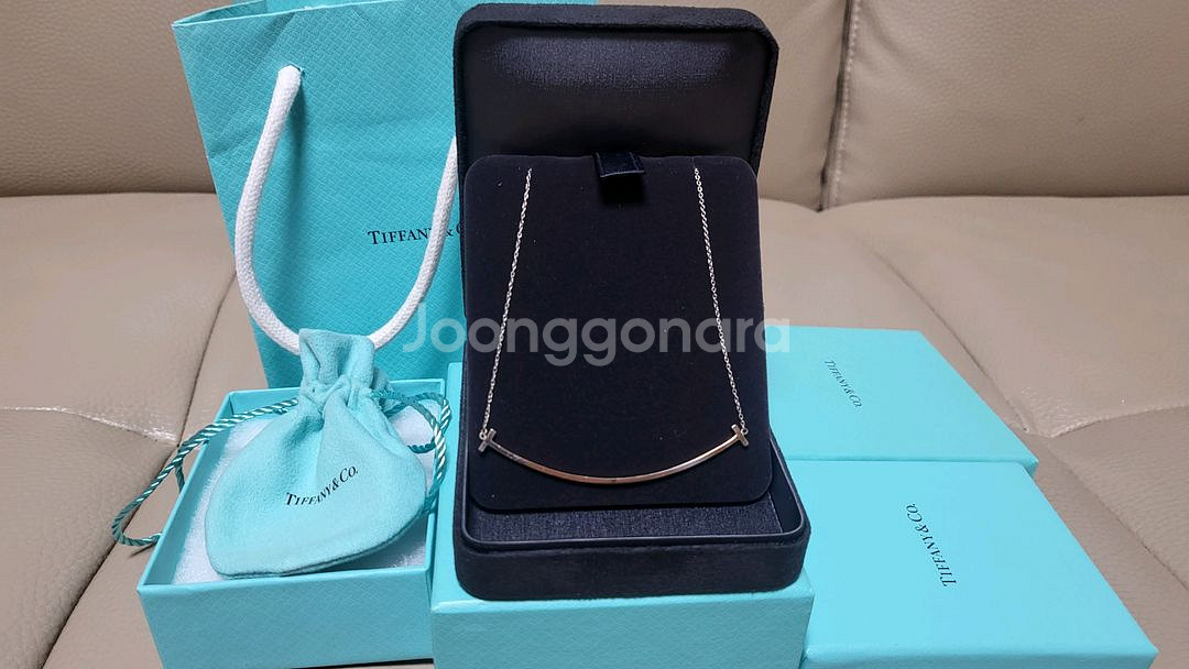 티파니엔코 스마일 라지 화이트골드목걸이--0