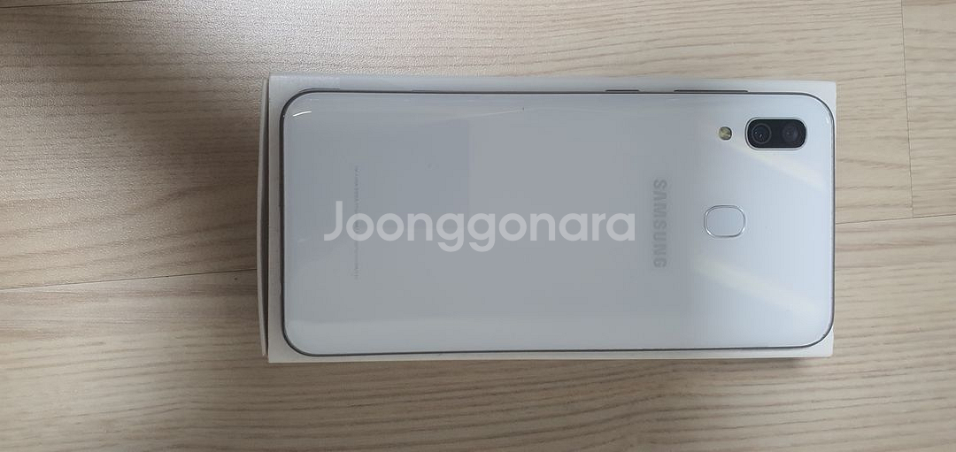 갤럭시 A30 팝니다.--2