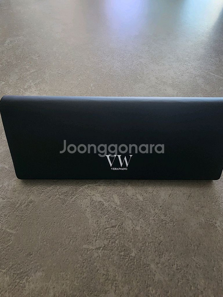 초경량 베라왕 25SS 풀 티타늄 선글라스 VW534--8