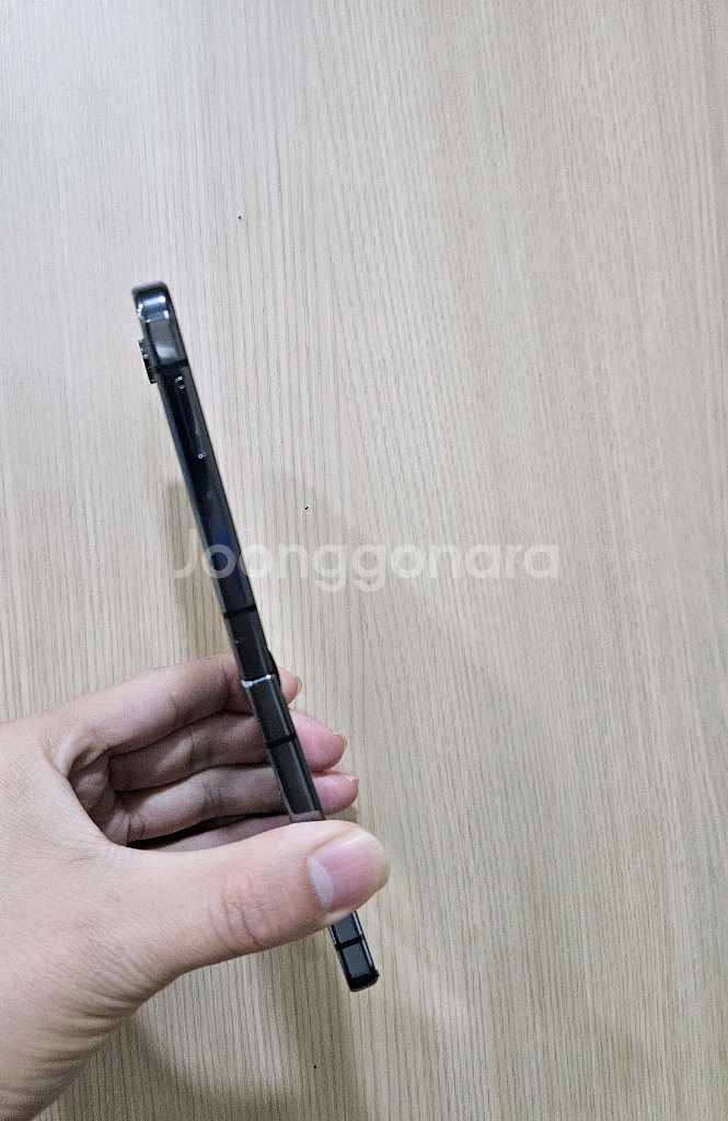 플립5 갤럭시 256G 팝니다--3