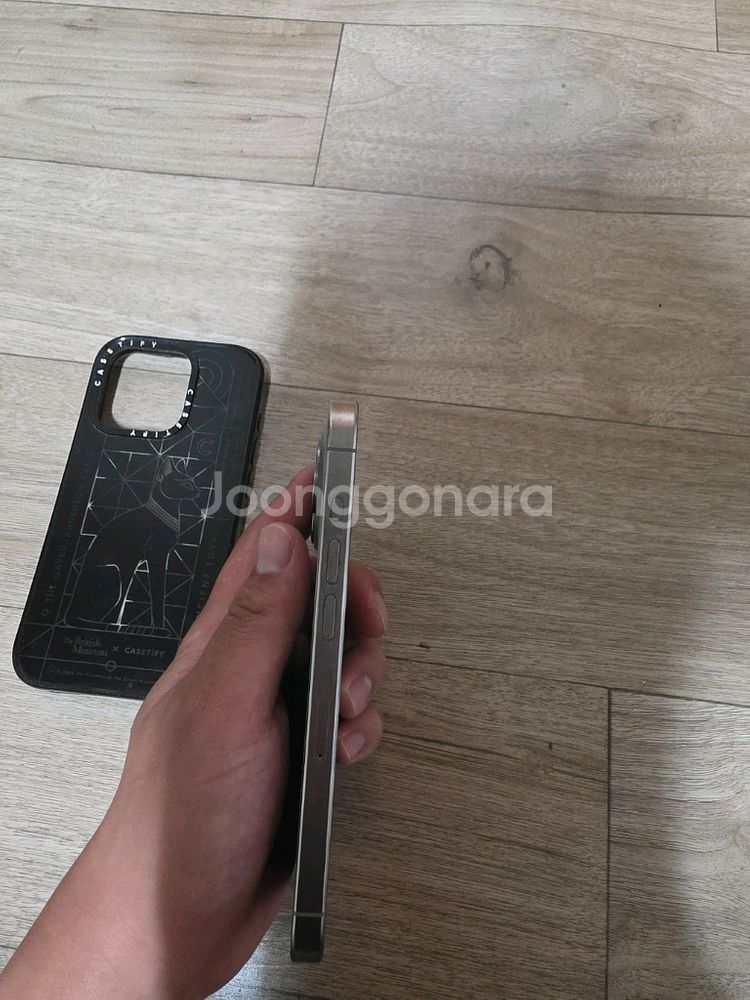 아이폰 15pro 128gb 티타늄--3