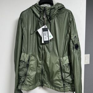 cp컴퍼니 24ss cs ll 후드바람막이 M사이즈