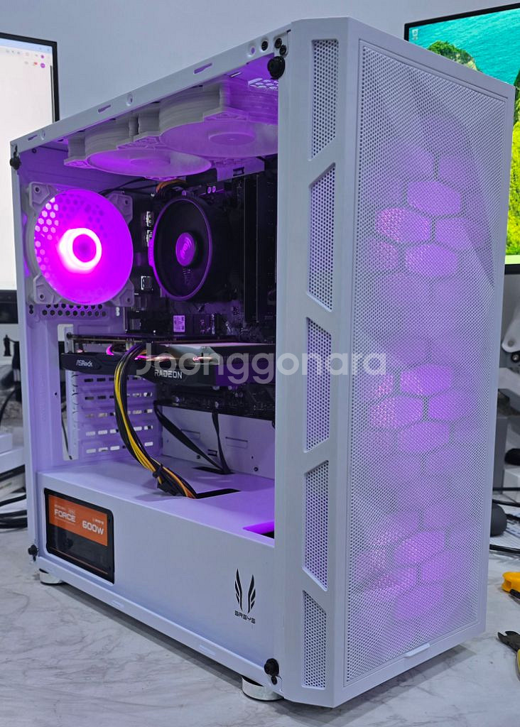 7500f, rtx 4060 미사용 게이밍 pc팝니다--0