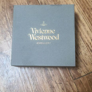 비비안웨스트우드 진주 목걸이