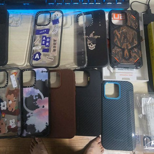 아이폰 15 프로 맥스 1tb 애케플 포함 판매합니다.