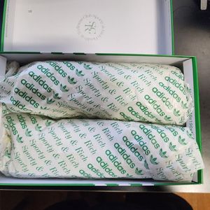 [255] 아디다스 스포티 앤 리치 삼바 OG 팝니다