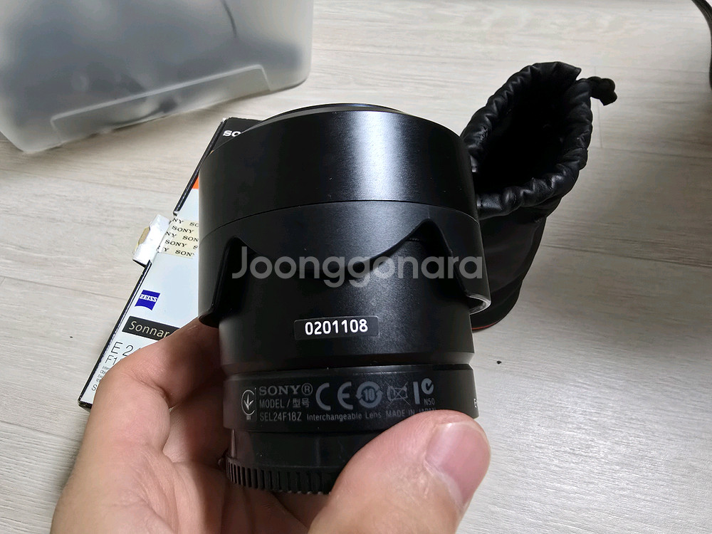 칼이사 소니 SEL24F18Z--0